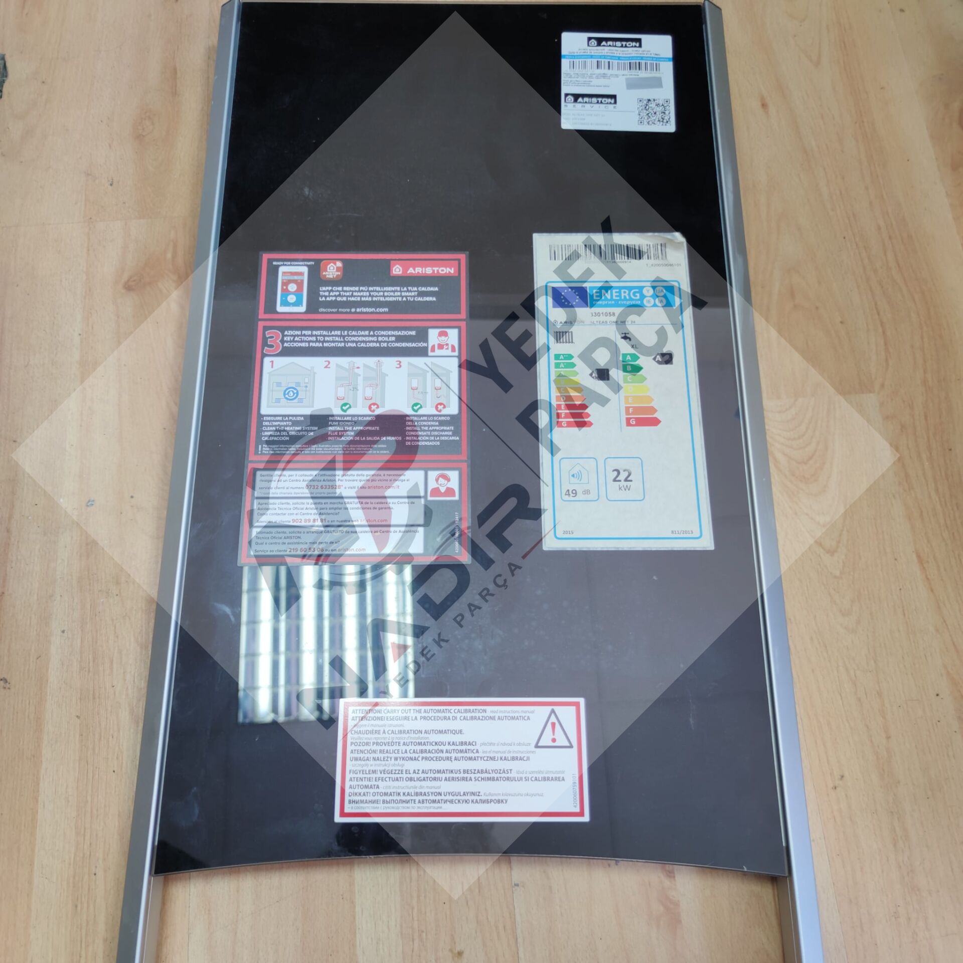 Ariston alteas one net 24 kombi ön cam kapağı