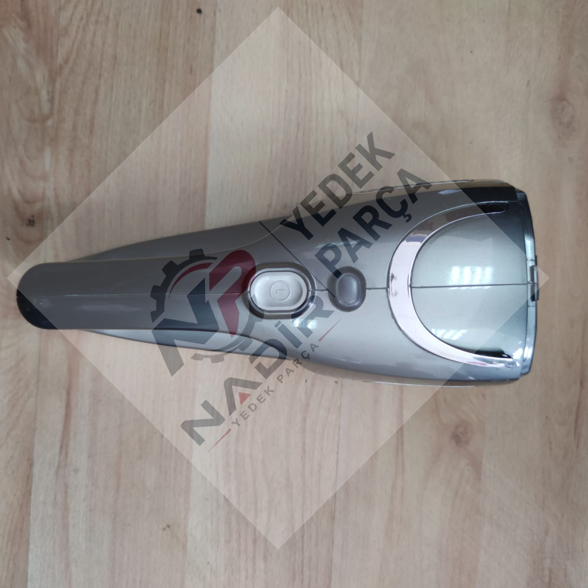 Arçelik K6130 şarjlı elektrikli süpürge kasası