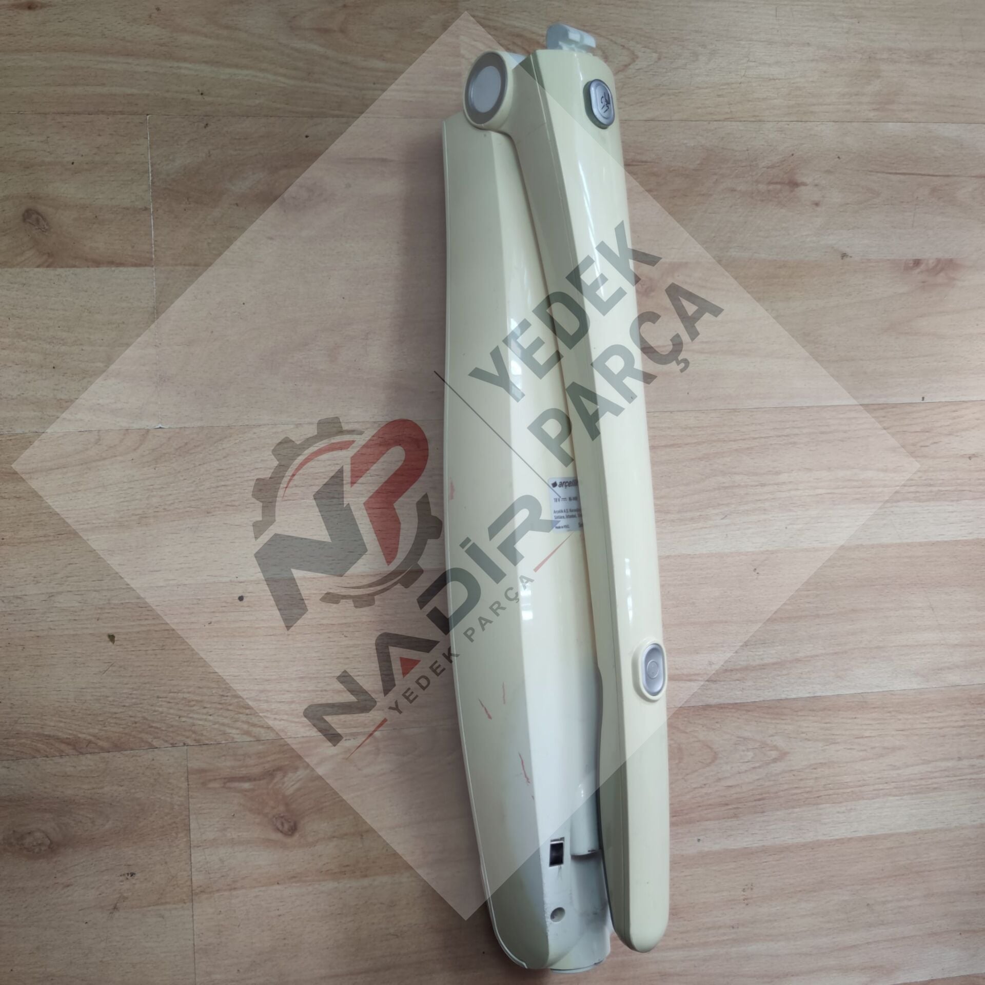 Arçelik K6130 şarjlı elektrikli süpürge dikey ayağı
