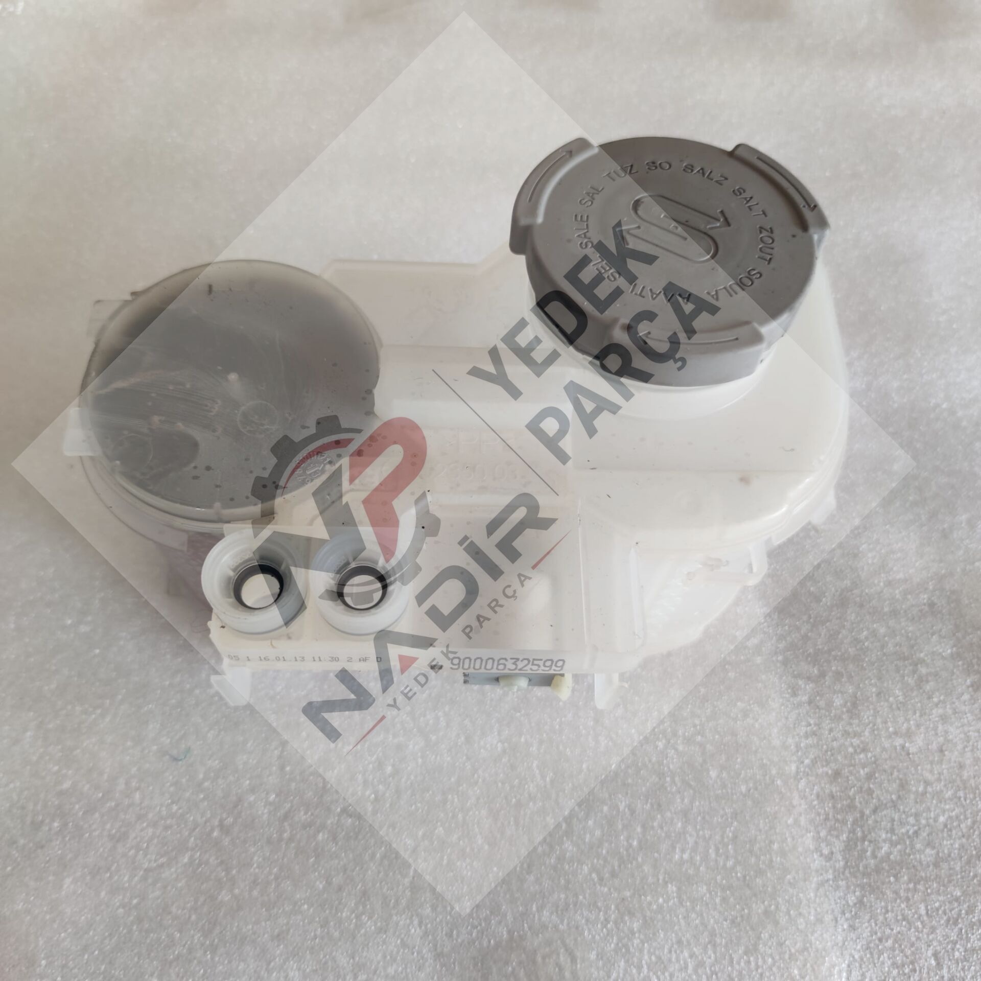 Bosch SMS30E02TR bulaşık makinesi tuz kutusu