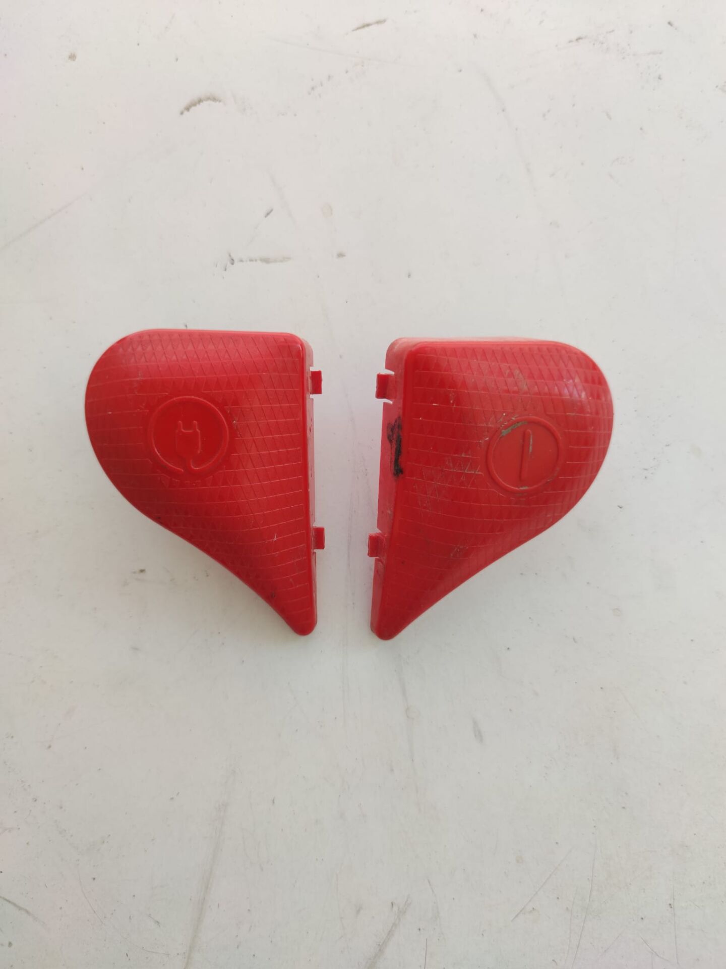 FANTOM için DC 4300 4 Çeker Açma Kapama Düğmesi - Kırmızı