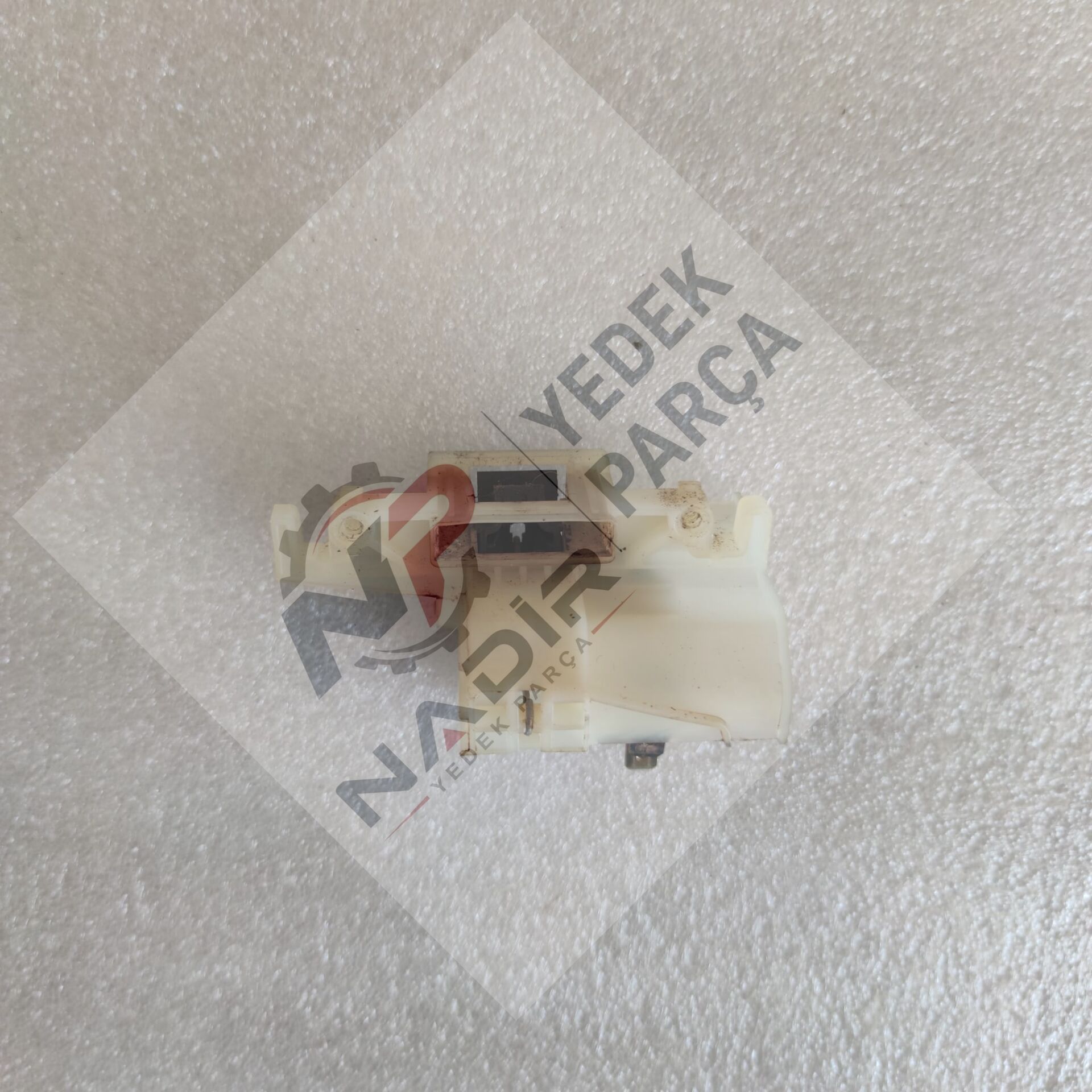 Arçelik 6230 H bulaşık makinası kapı kilidi
