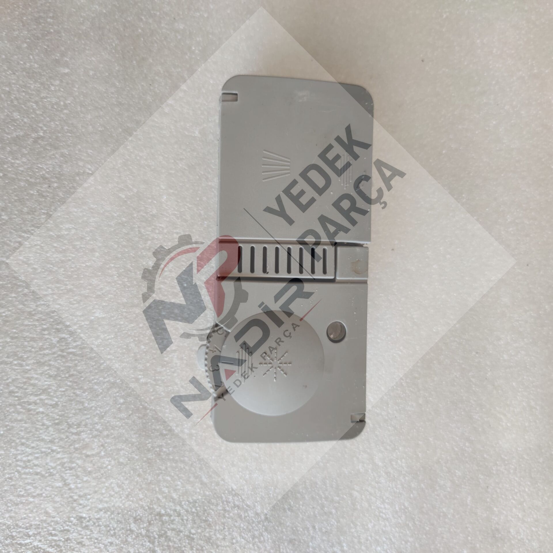 Arçelik 6230 H bulaşık makinası deterjan kutusu