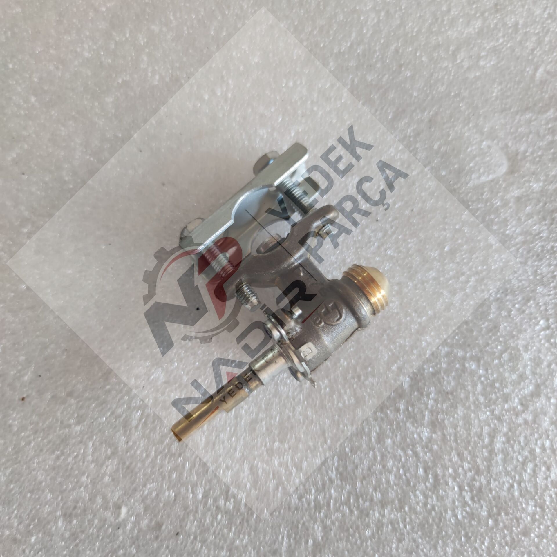 BEKO d 6634 ocaklı fırın gaz musluğu (valf)