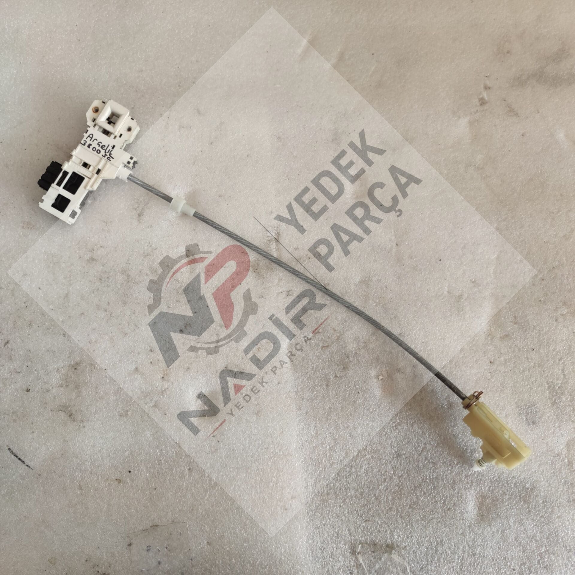 Arçelik 3800 SJ Çamaşır Makinesi Telli Kapı Kilidi