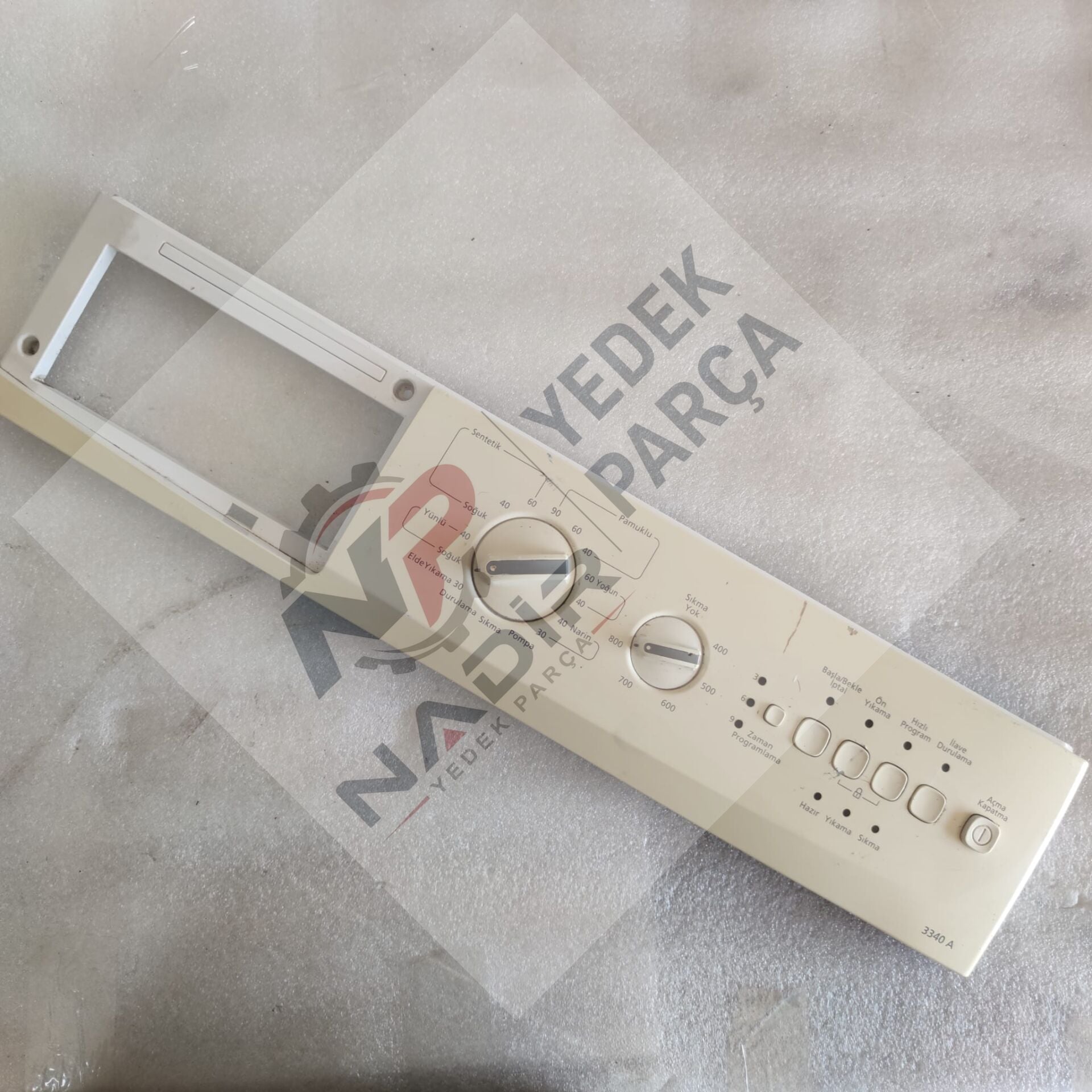 Arçelik 3340 A çamaşır makinası ön paneli