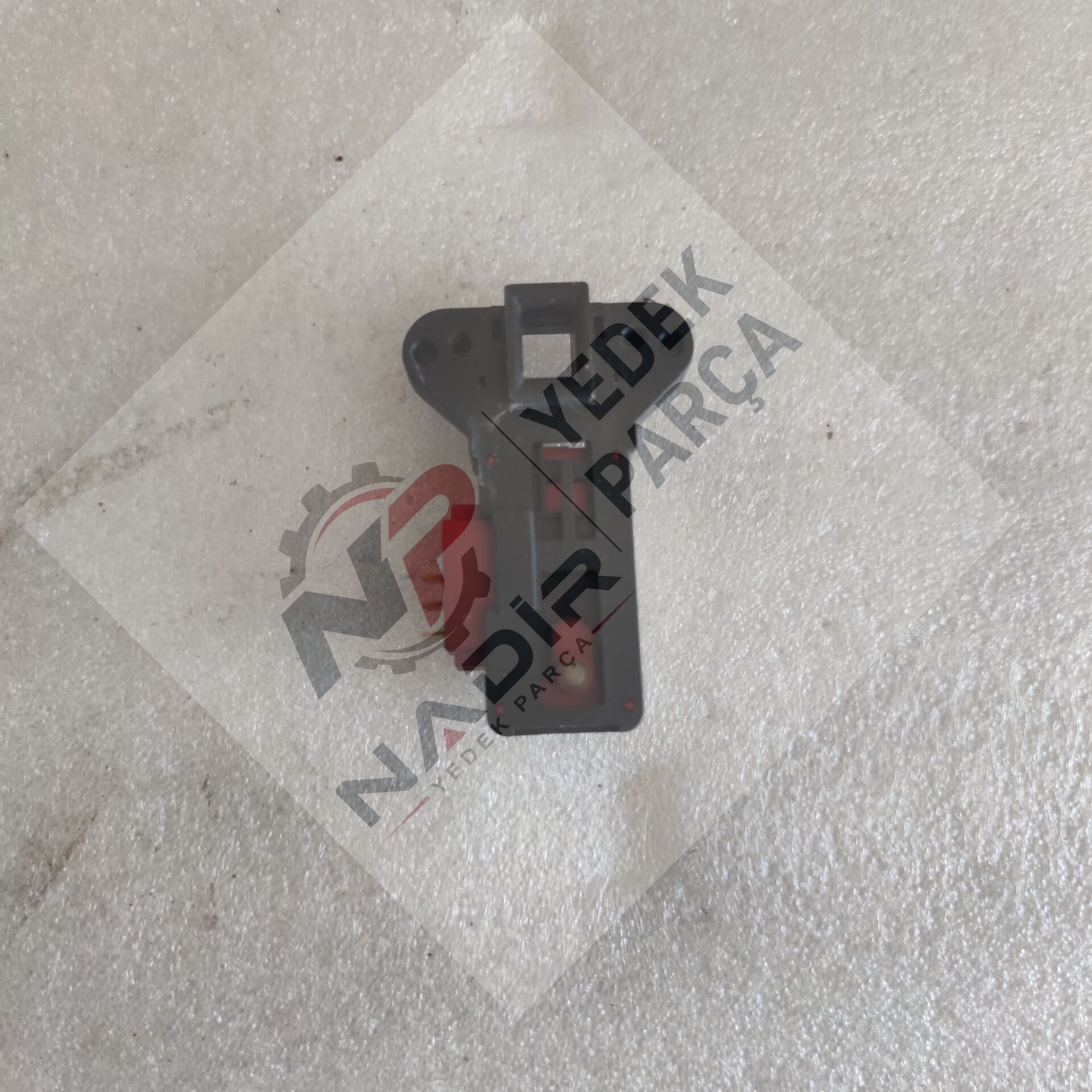 Arçelik 3340 A çamaşır makinası emniyet kapı kiliti
