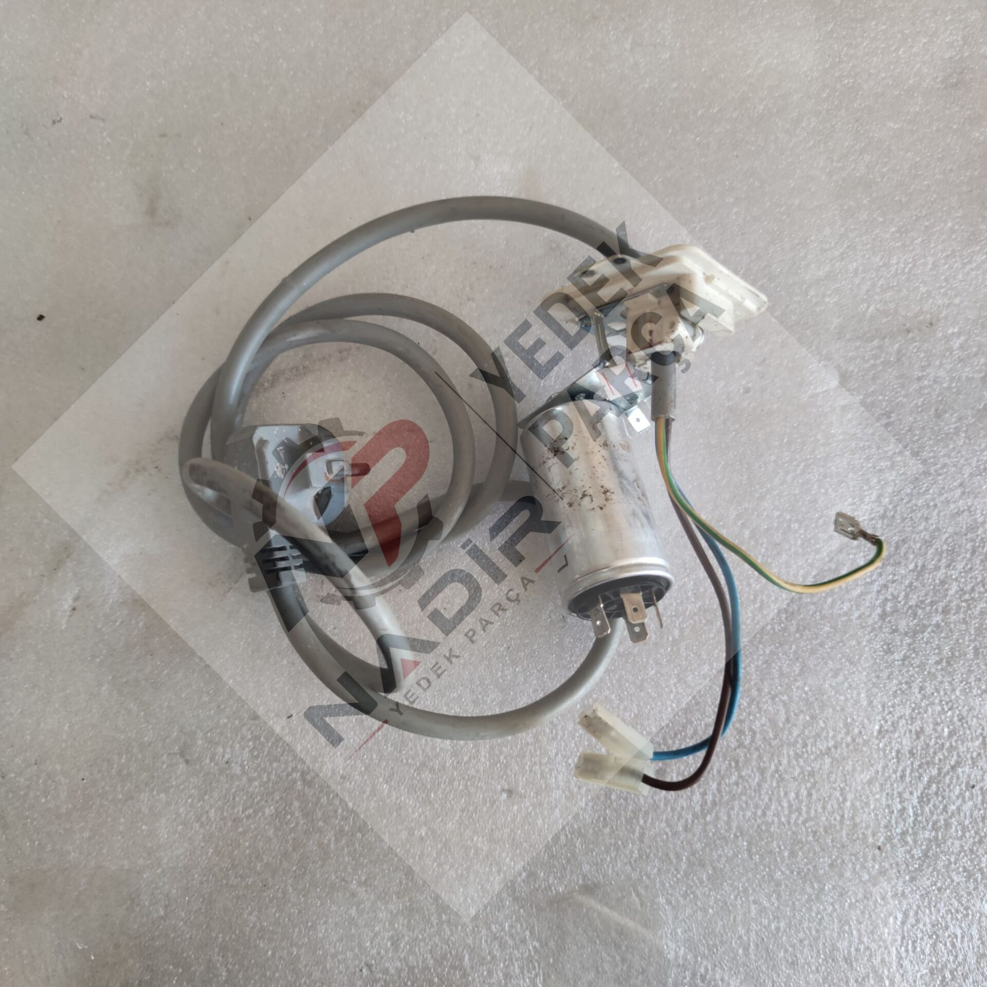 Arçelik 3340 A çamaşır makinası güç kablosu