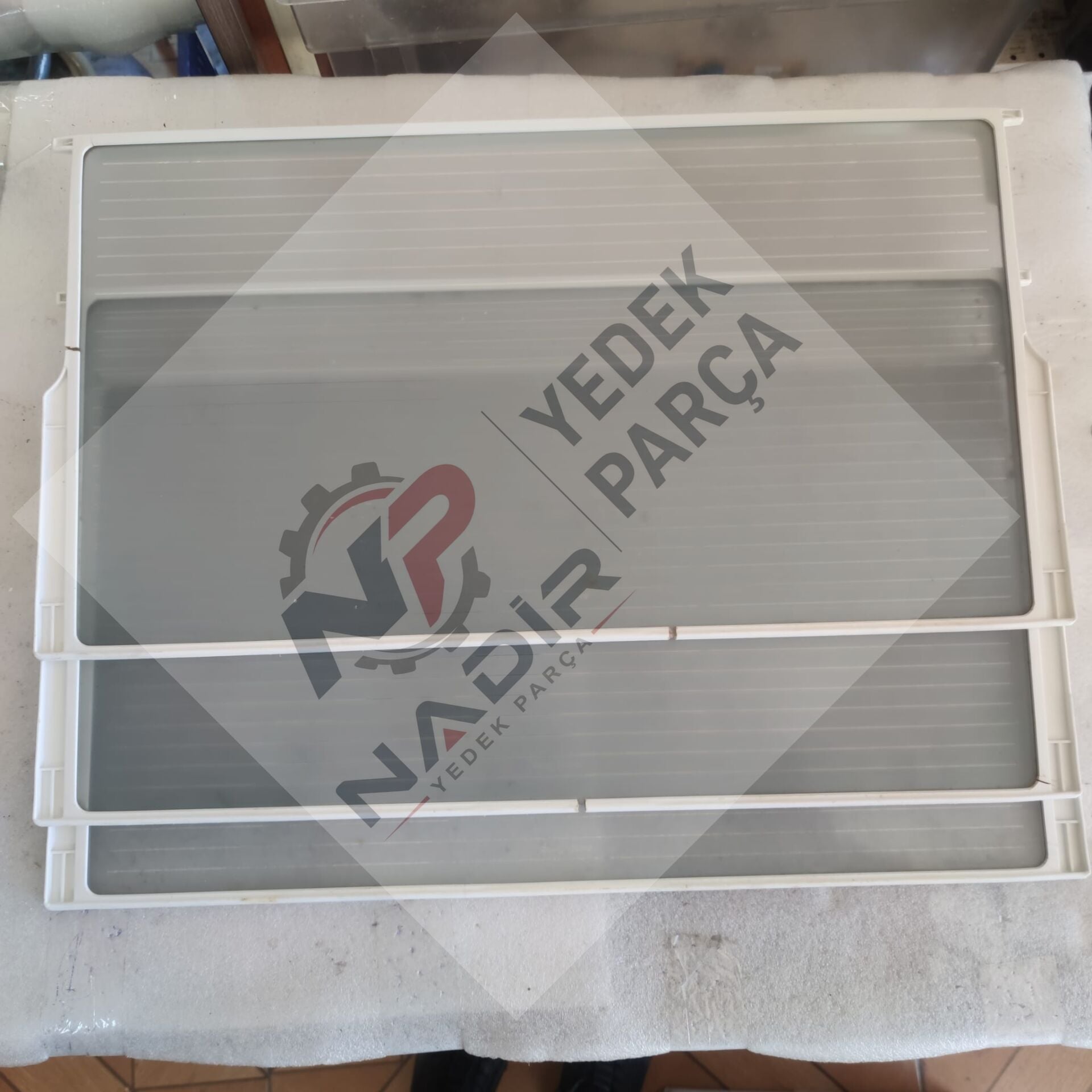 Profilo BD 4351 ANFH Buzdolabı Cam Rafı