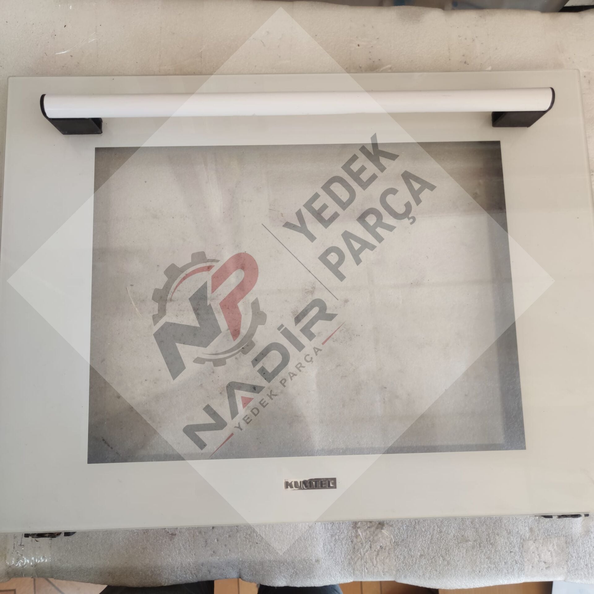 Kumtel B66 02 Ankastre Fırın Kapağı