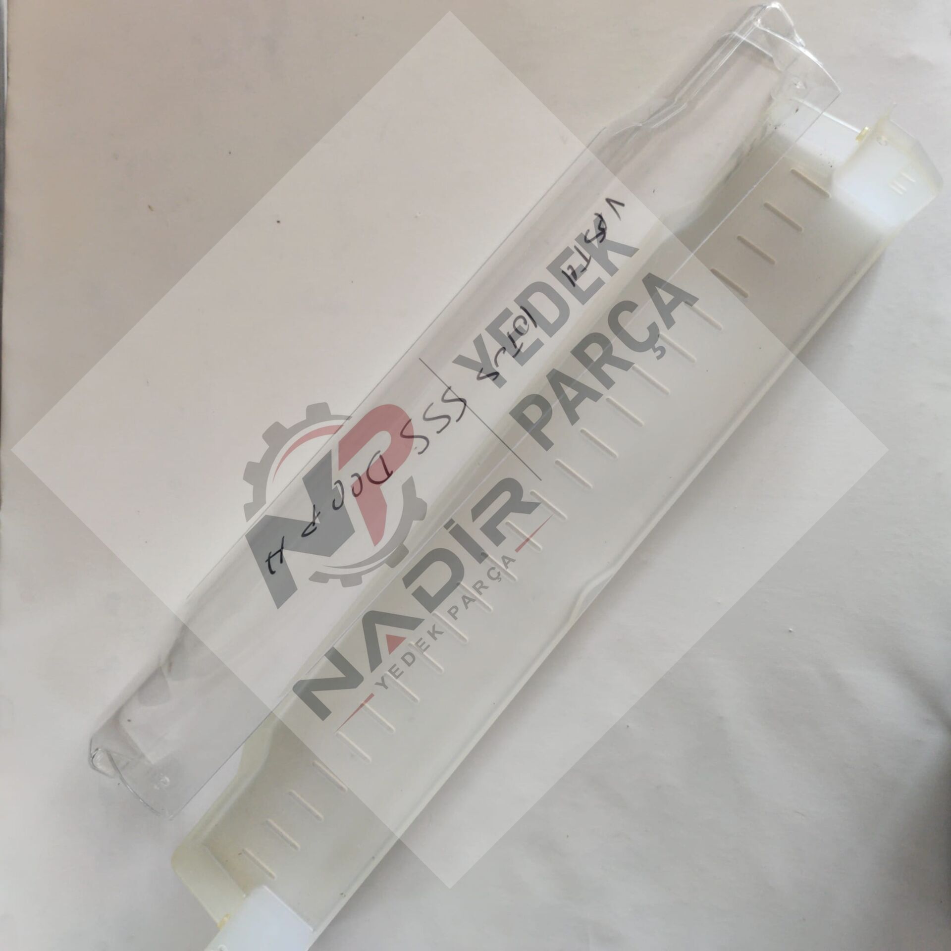 Vestel Lotus 555 DEEP A Buzdolabı Kapaklı Kapı Rafı