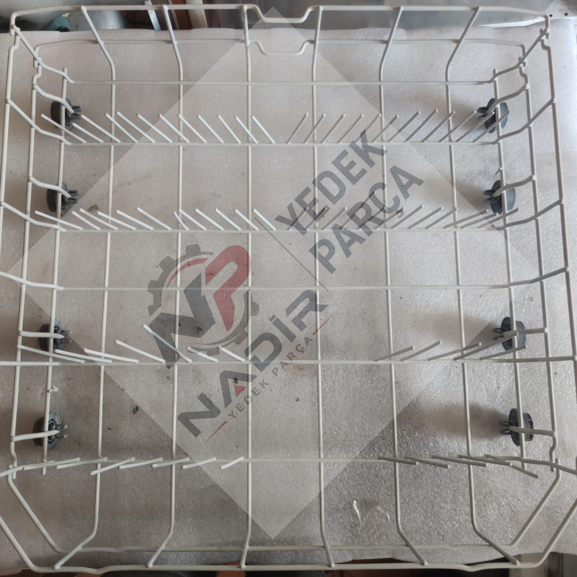 Vestel BME M201 W bulaşık makinesi alt sepeti