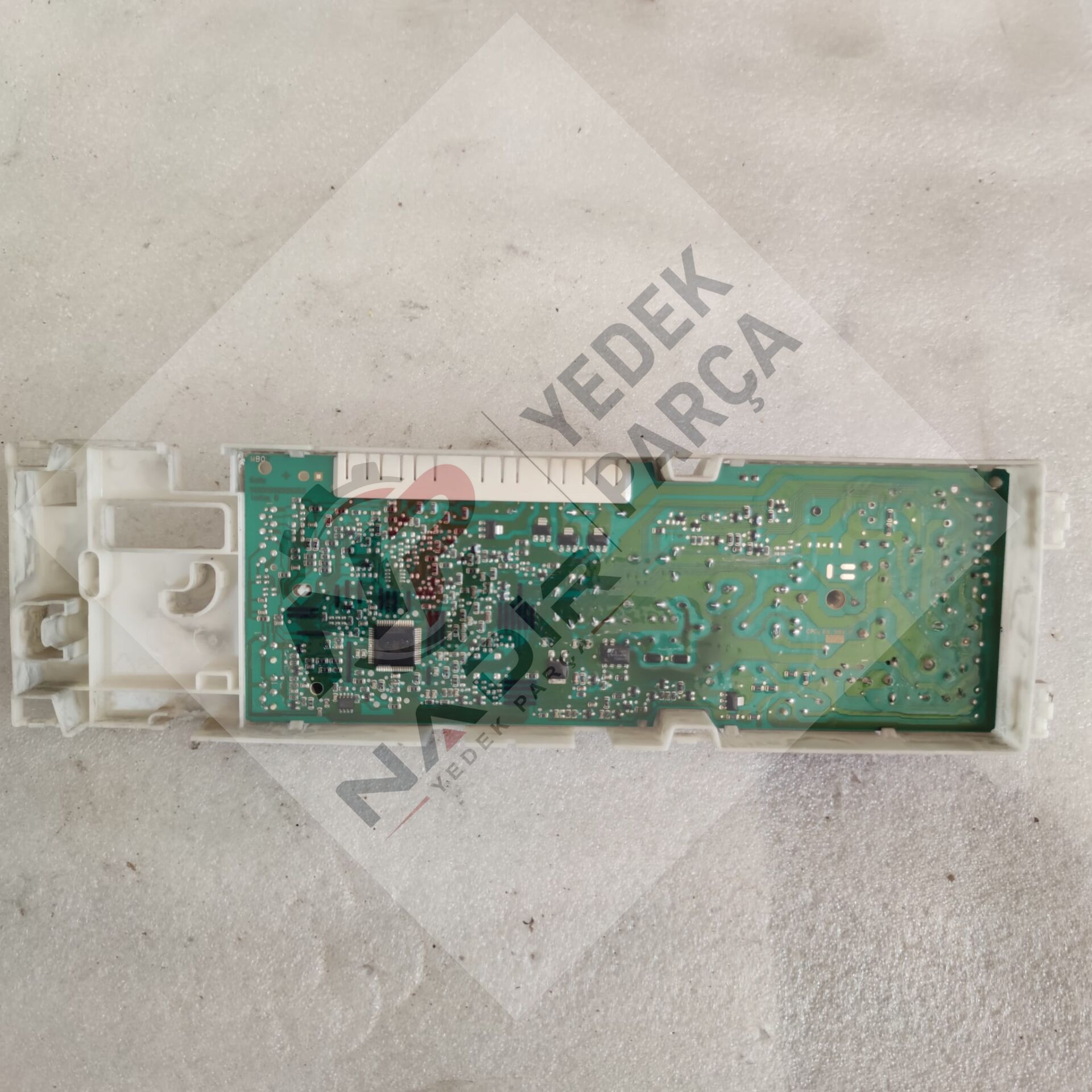 Bosch WAE 244 51 çamaşır makinesi anakartı