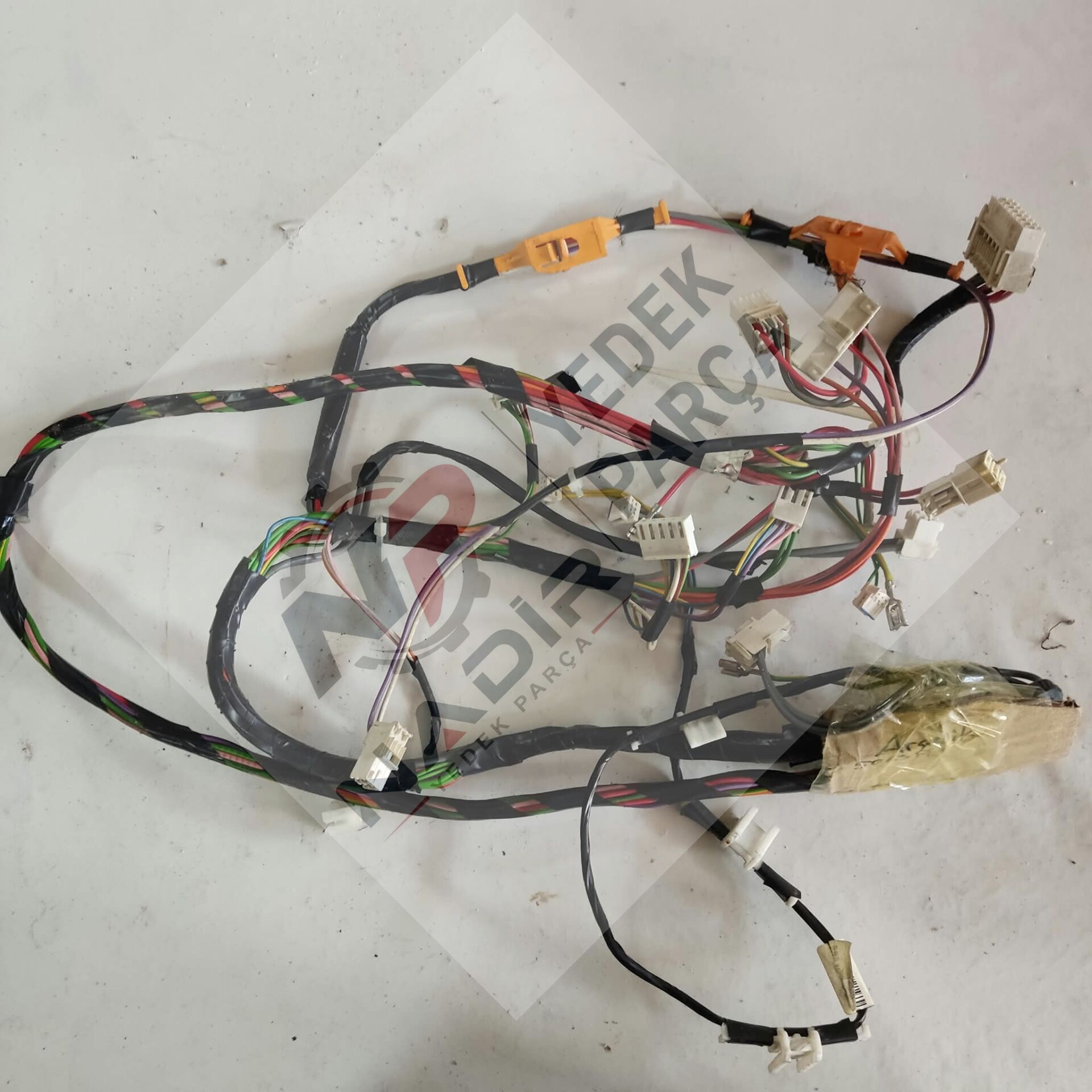 Arçelik 5063FE Çamaşır Makinesi Kablo Tesisatı