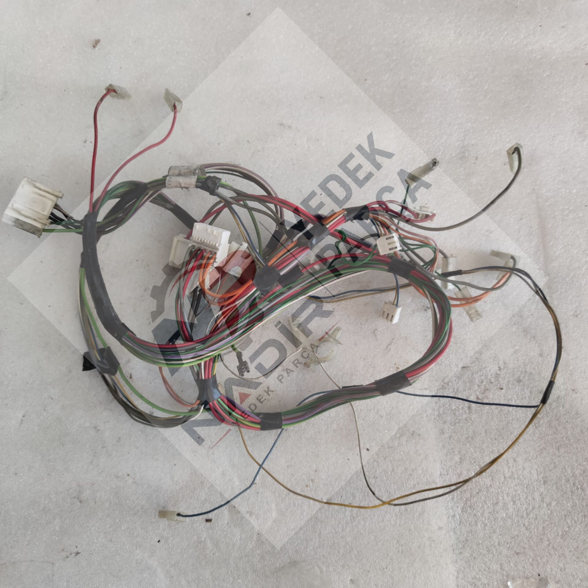 Beko D 5031 B çamaşır makinesi kablo demeti