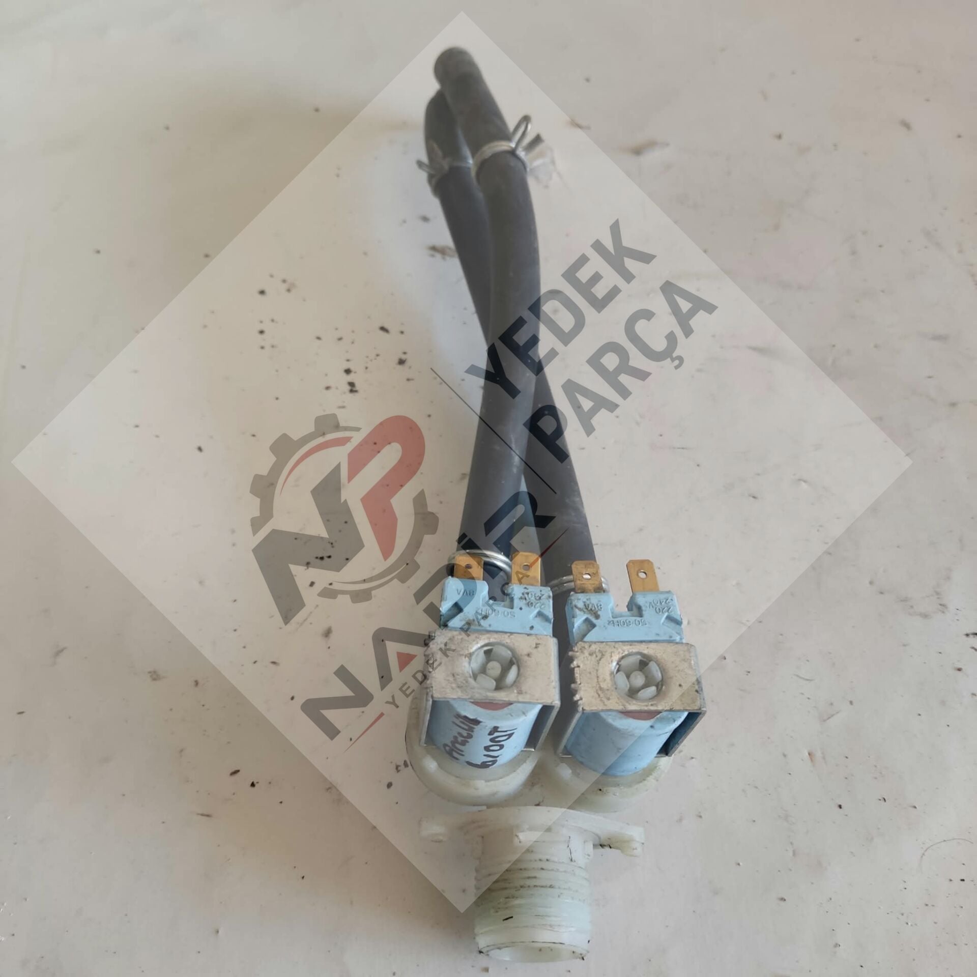 Arçelik 6100T Çamaşır Makinesi İkili Su Giriş Ventili