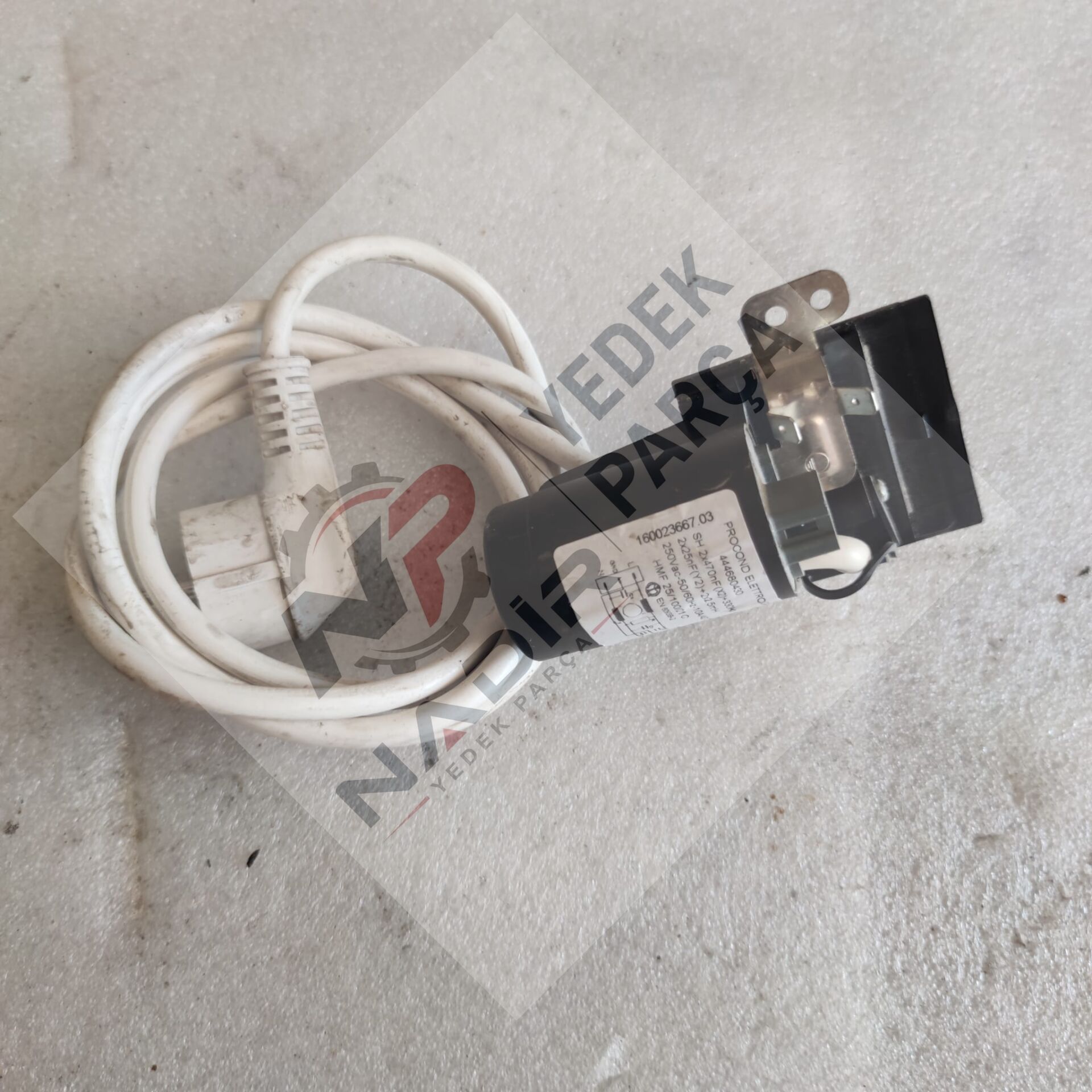 Hotpoınt FDD 9640 çamaşır makinesi güç kablosu