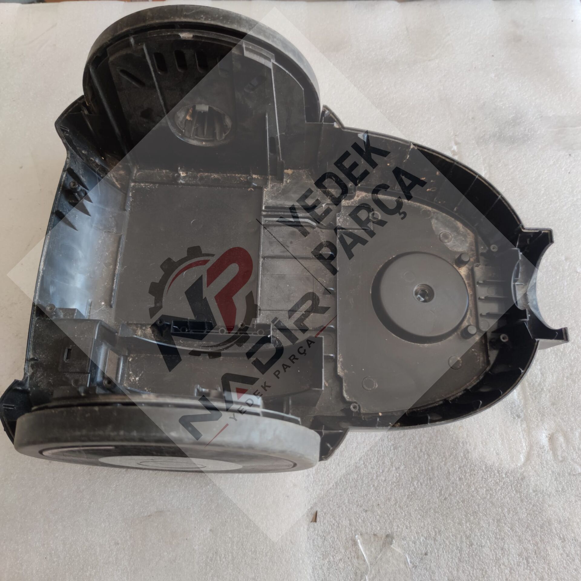 Arçelik S 7554 elektrikli süpürge alt gövde