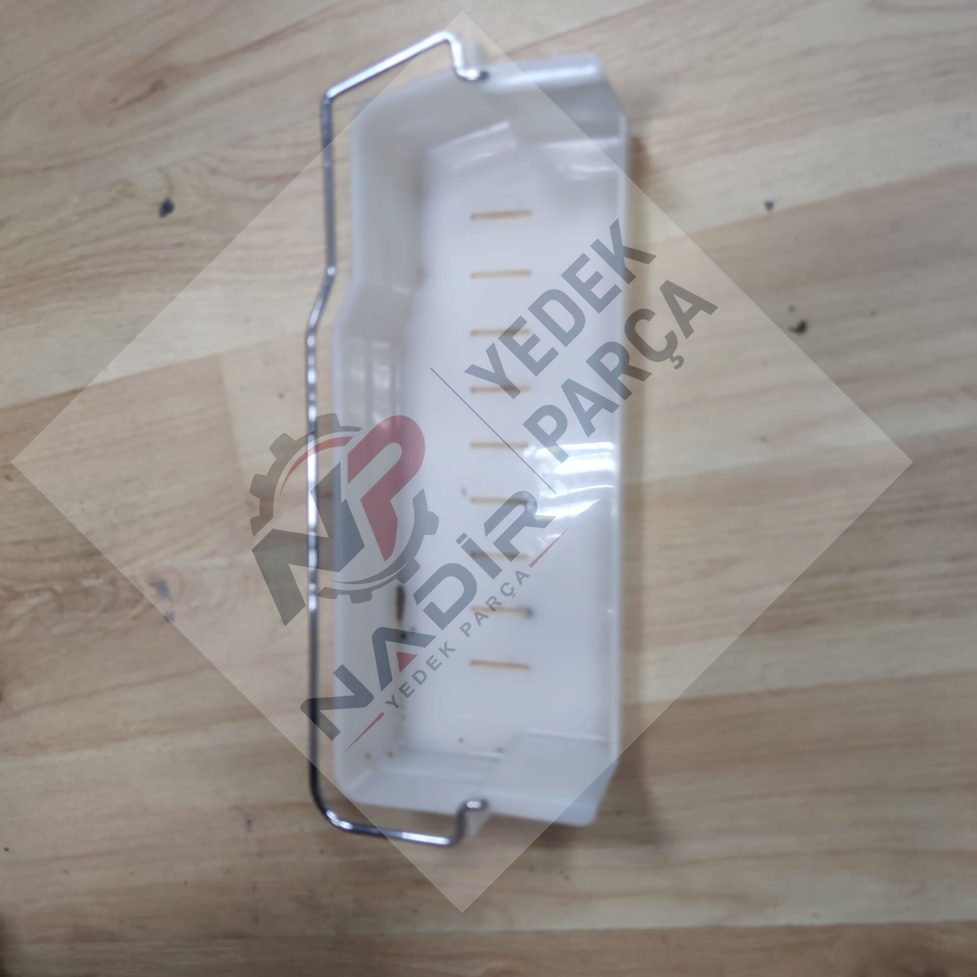 Vestel Lotus 570AEL A alt kapı rafı