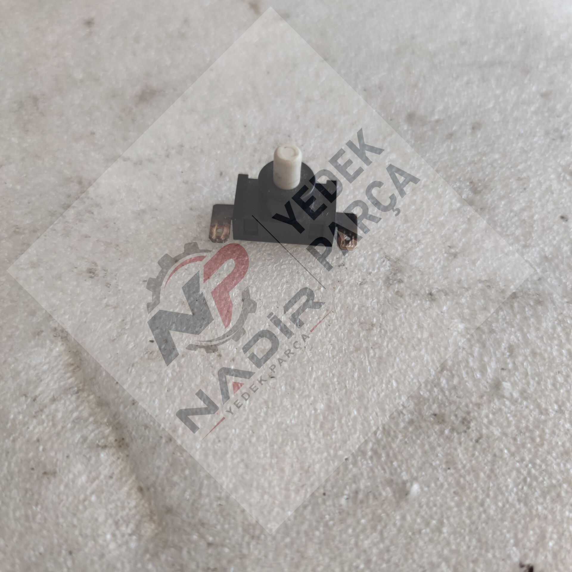 Arçelik S 7554 elektirkli süpürge açma kapama düğmesi