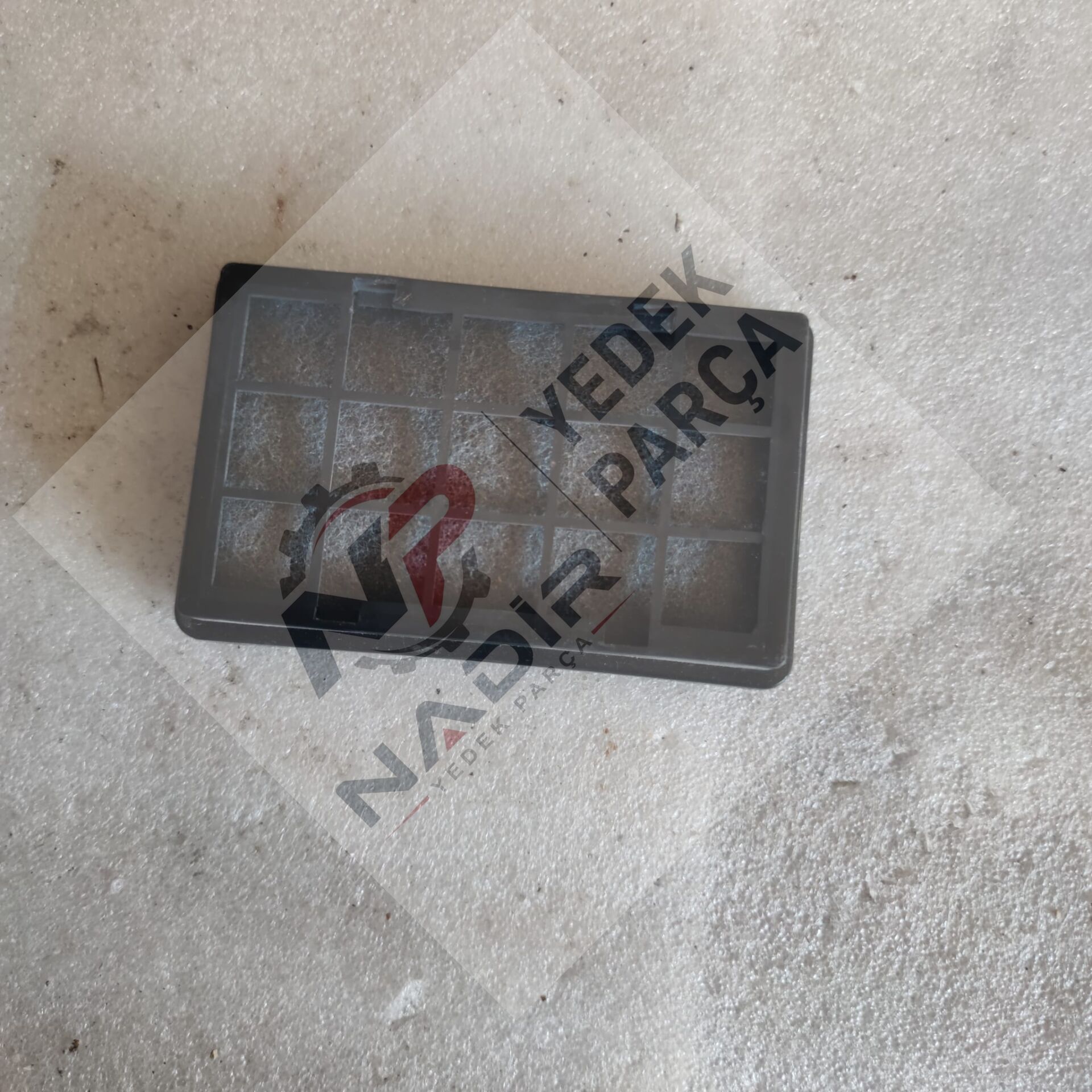 Arzum yatay elektrikli süpürge filtre kapağı