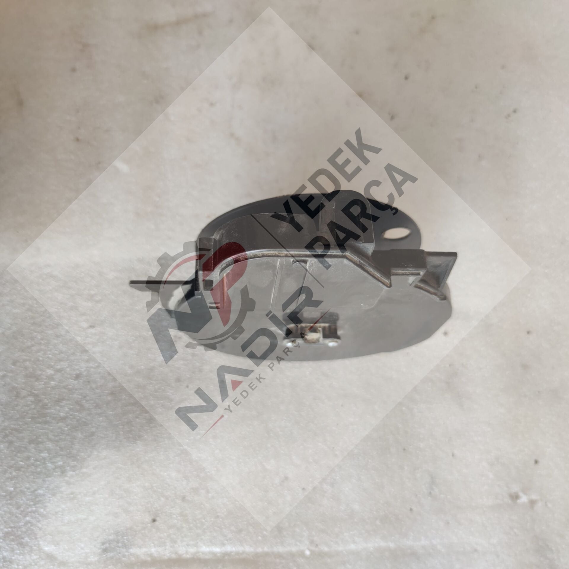 Elektrikli Süpürge Zembereği (Siyah Plastik Gövdeli / Montaj Kulaklı) kablosuz