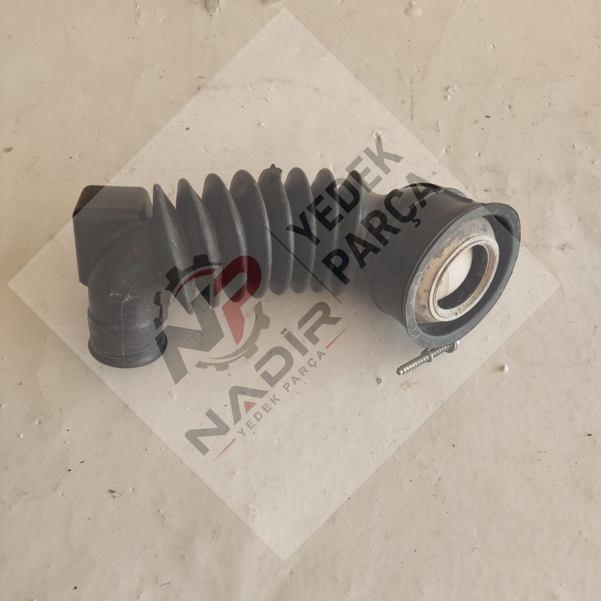 Hotpoint FMG924MTK Çamaşır Makinesi Kazan Pompa Arası Hortum