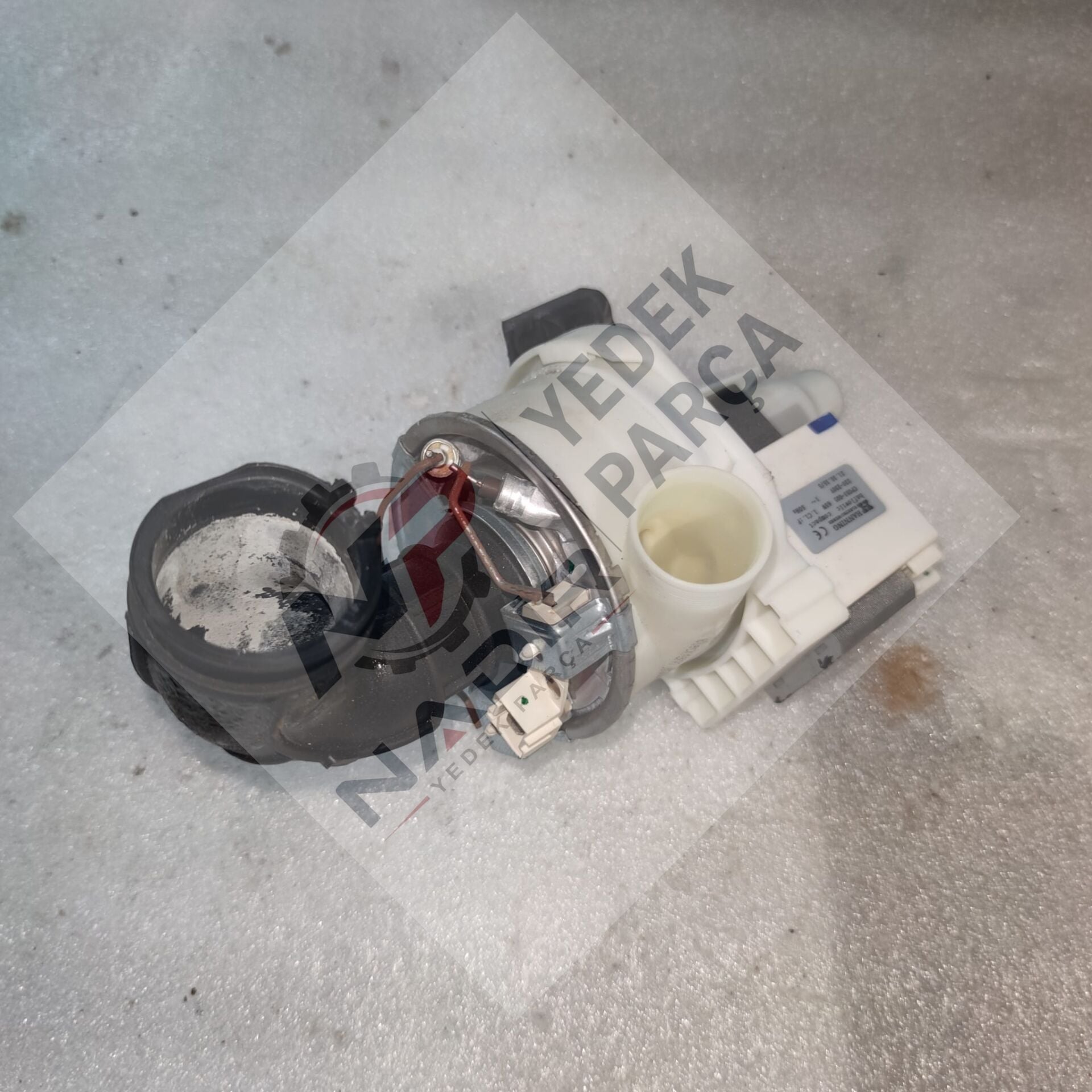Hotpoint LFB 4M010 TK Bulaşık Makinesi Sirkülasyon Pompası