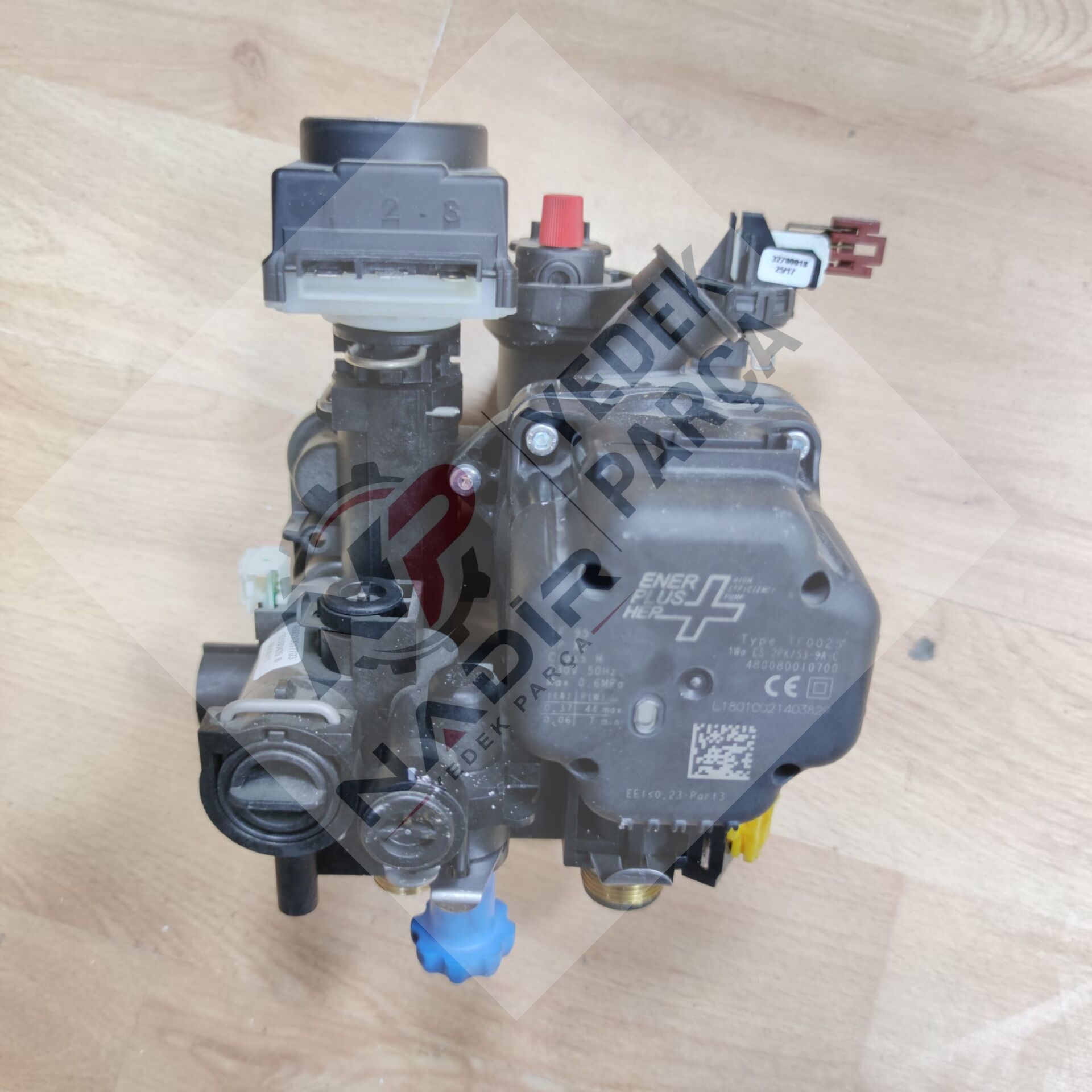 Ariston HS Premium 24 EU Kombi sirkülasyon pompa bloğu