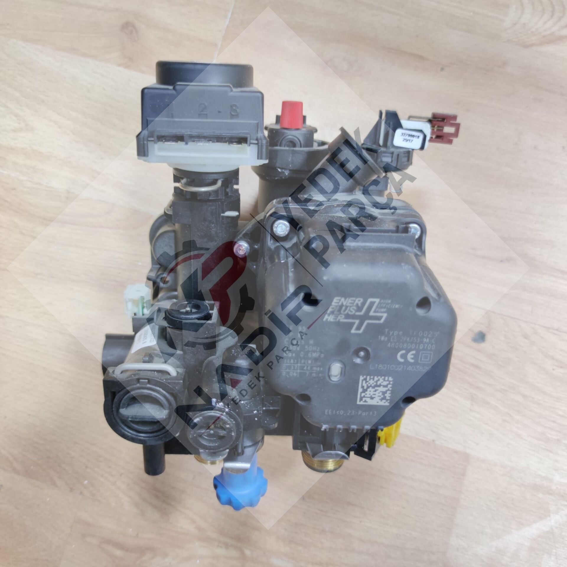 Ariston HS Premium 24 EU Kombi sirkülasyon pompa bloğu