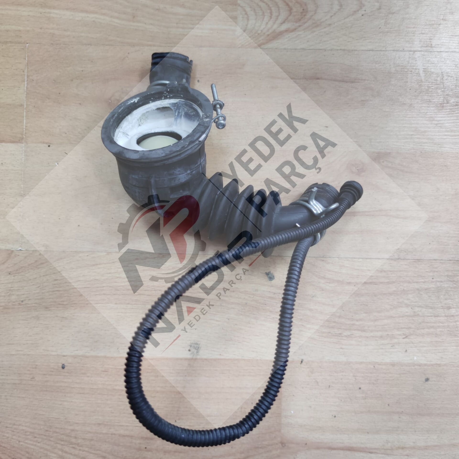 Bosch maxx 6 çamaşır makinası kazan çıkış körük hortumu