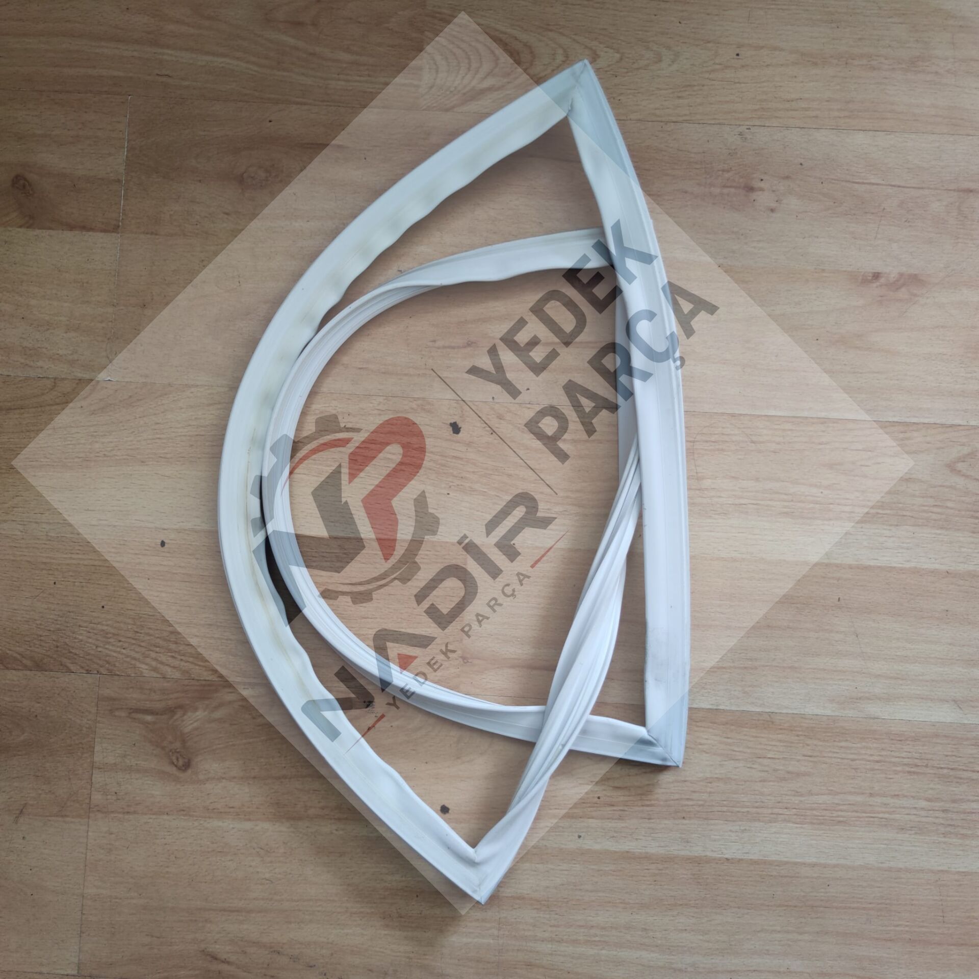 Beko D 9430 NM buzdolabı üst kapak contası