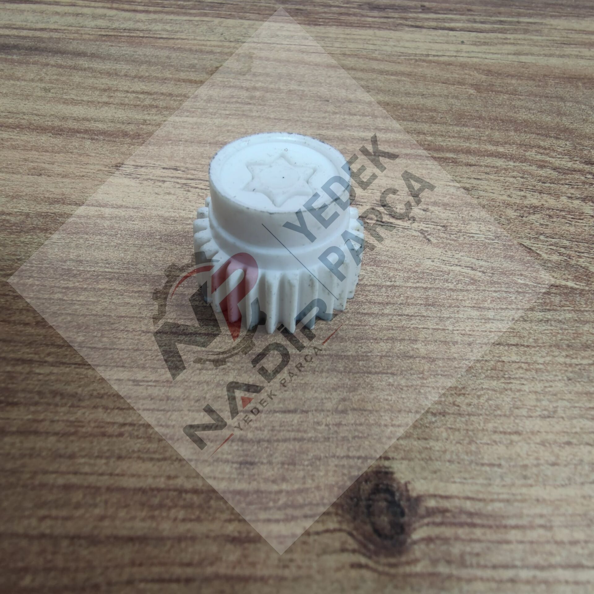 plastik dişli 27*20*20*5 mm